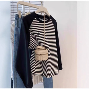Striped Raglan Long-sleeved T-shirt Women's Spring and Autumn Design Sense Niche Large Version Loose Mid-length Base Shirt Inner Top