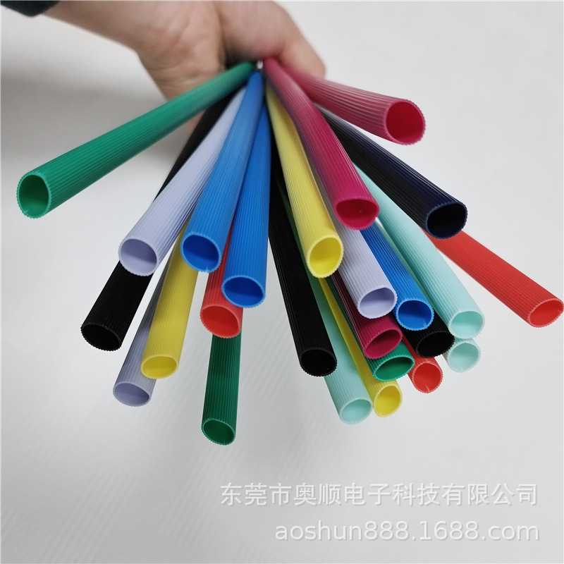 PVC衣架防滑套管多功能裤架管PVC条纹管新型衣架PVC防滑套管软管