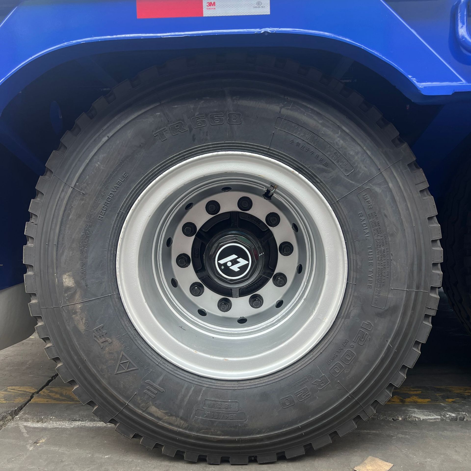 Source Factory Export Wholesale Cross-Border Sales of Large Tow Trailers, Heavy-Duty Folding Goose-Neck Large Item Transport Semi-Trailers