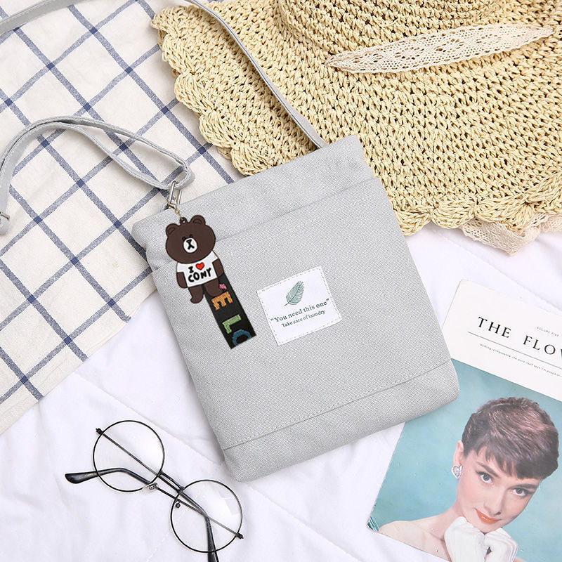 회색 곰 펜던트