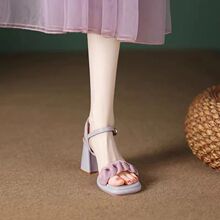 气质紫色凉鞋女款夏季2024年欧货夏款配裙子的粗跟法式高跟鞋