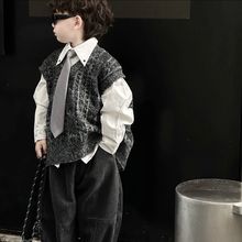 儿童毛衣马甲套装2024男童秋款新款韩版长袖衬衫百搭牛仔裤三件套