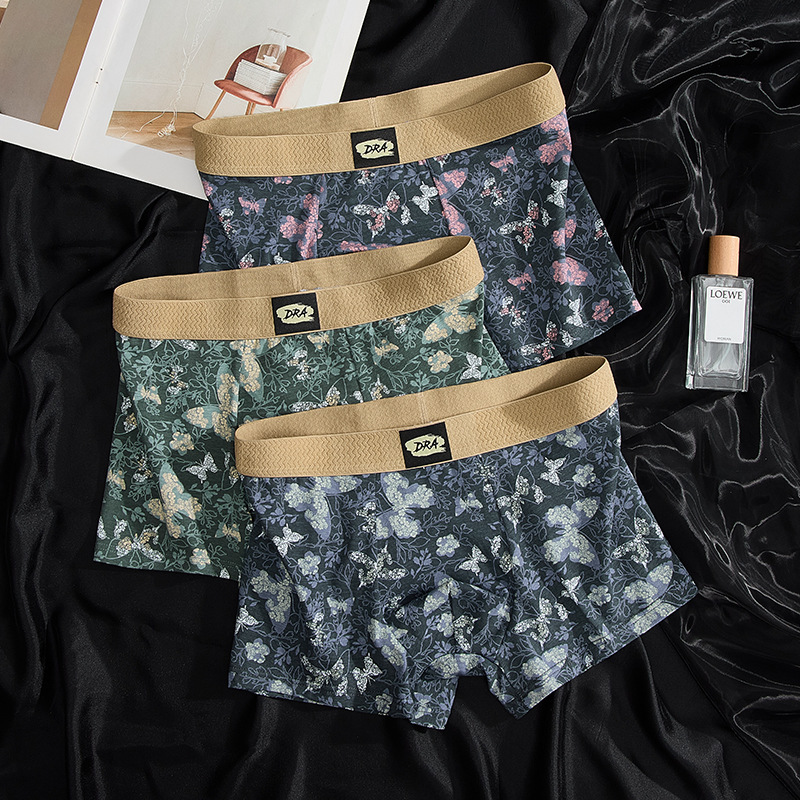 Butterfly-style soft and comfortable men's underwear, pure cotton printed boxer briefs, antibacterial, personalized and trendy, direct from the manufacturer