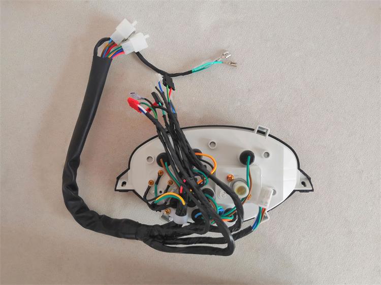 Curved Beam Motorcycle Instrument Assembly Zs110-9S Odometer Code Meter Gear Meter Shen Yun Instrument Shell Glass