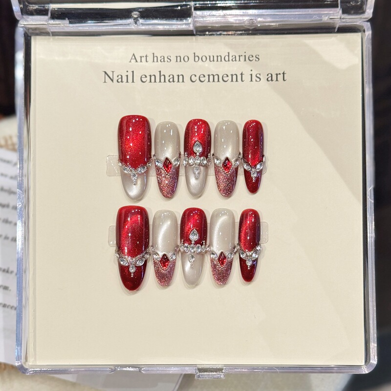 [Flower Carriage Bride] Light Luxury Ins Style Red Cat Eye Pure Handmade Wearable Nails Long Manicure Patches Fake Nails