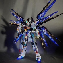 模型机器人自由高达自由风高达新品异端强袭甲灵机红拼装.