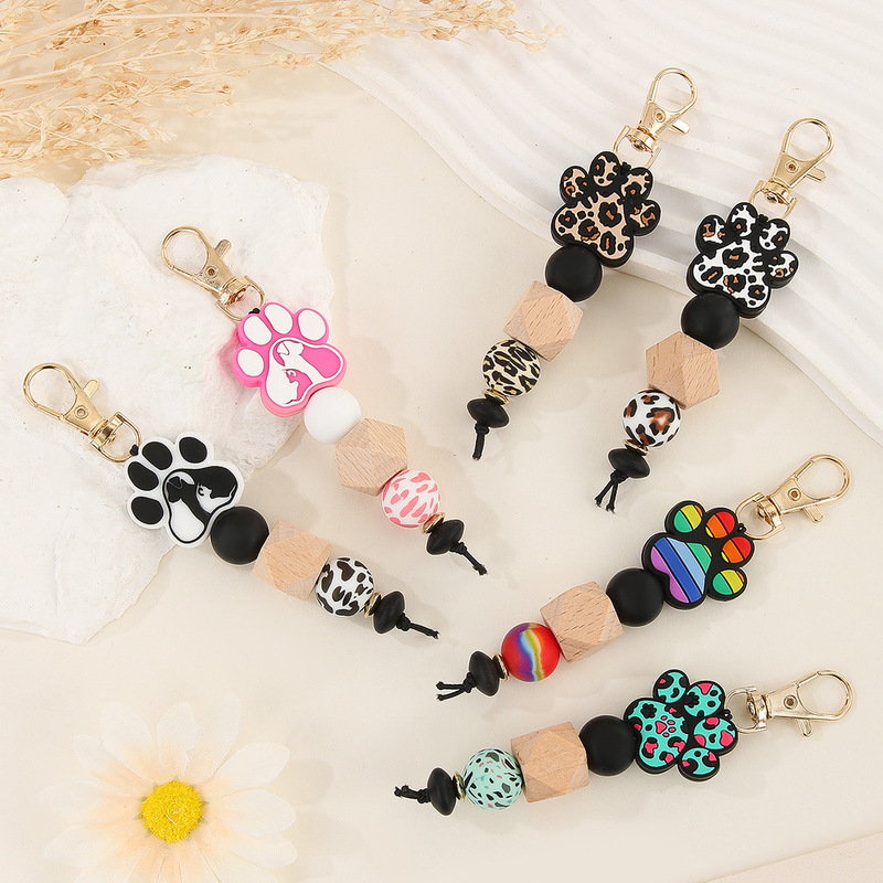 New silicone beaded bracelet jewelry creative DIY cartoon cow key chain pendant bag pendant small accessories