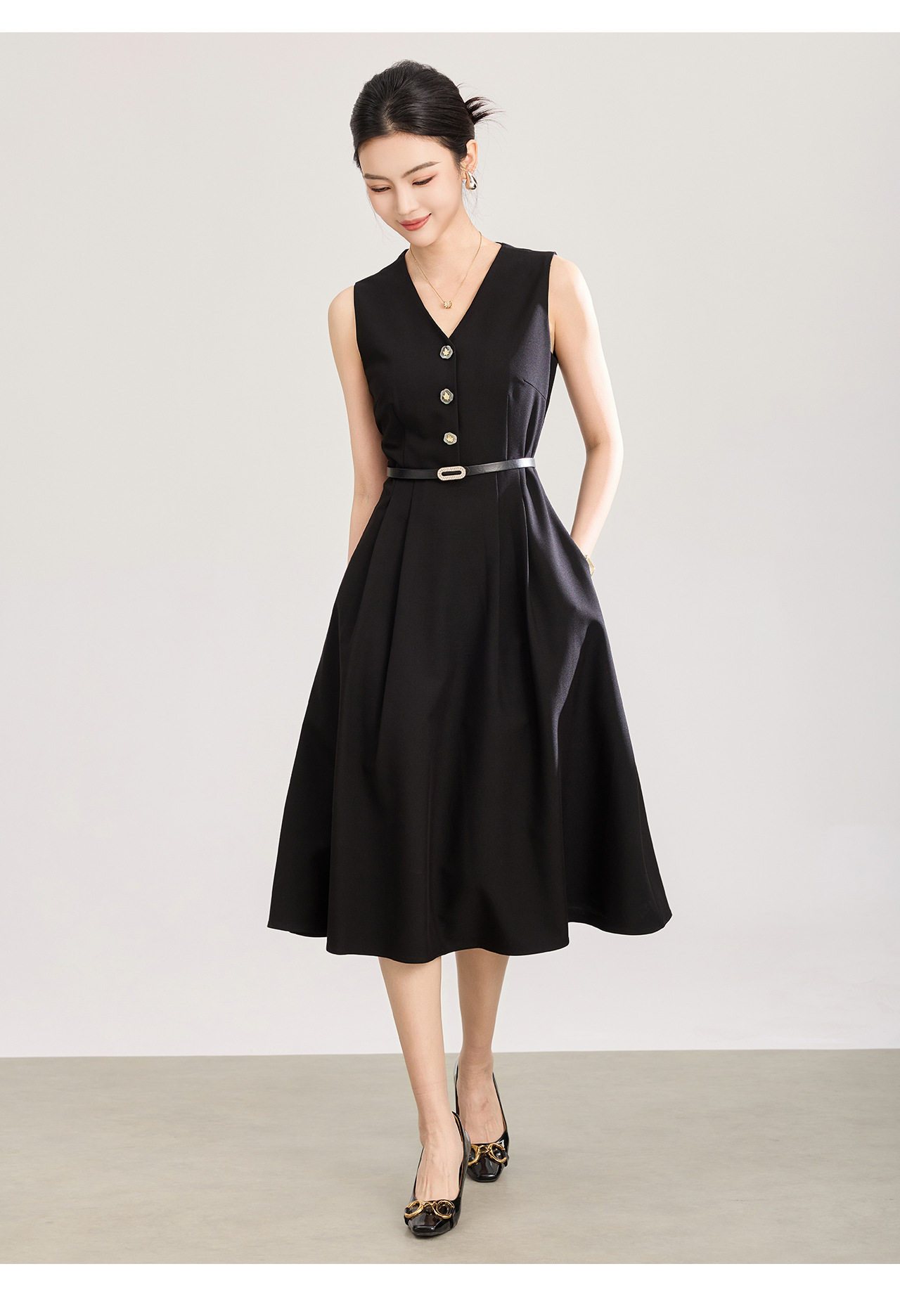 Đầm vest liền ôm body nữ công sở tay ngắn — màu be chi tiết 19