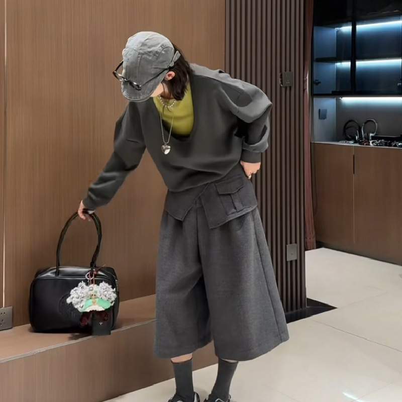 In-Stock 2025 Winter New Korean Retro Casual High-Waisted Slimming Design Wool Wide-Leg Straight Cropped Pants for Women