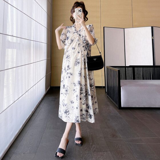 Maternity's Summer Dress Small Size Internet Popular Mid-length Ice Silk Niche Design Sense V-neck Bubble Short-sleeved Dress Trendy