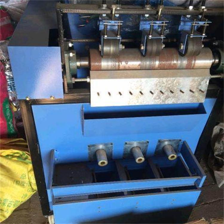 Cuatro bolas de alambre de acero máquina de malla de alambre de acero de cuatro extremos máquina de fabricación de bolas de alambre de acero para cocina