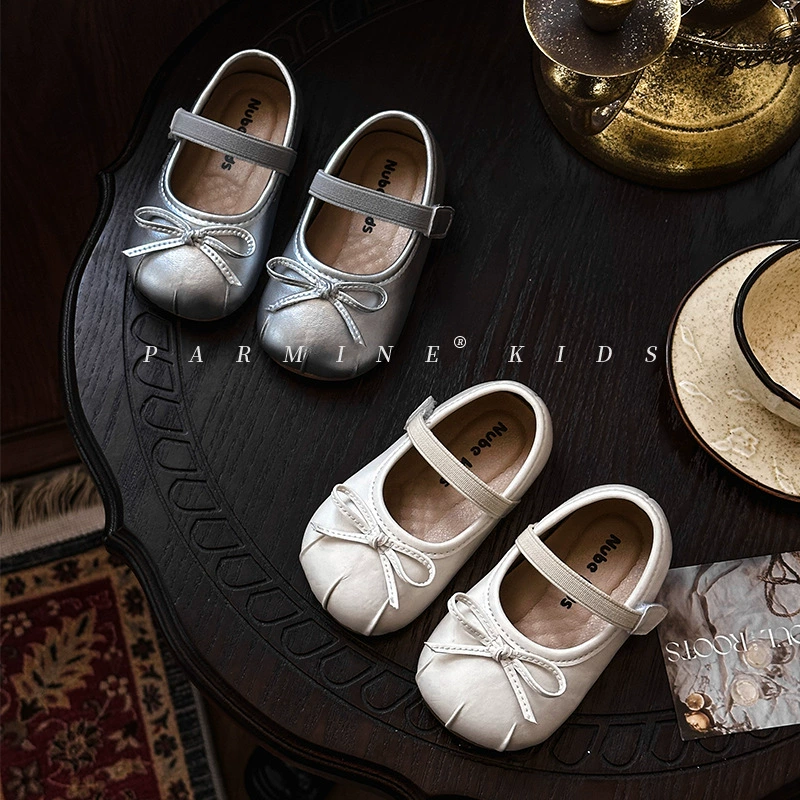 Девочка Xiaxiangfeng светлая обувь принцессы весной и осенью новая девочка мода иностранные кожаные туфли