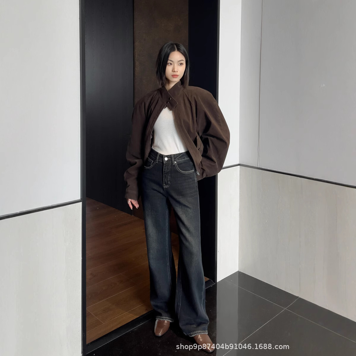 SMX9566-2 킹 프라이드 블랙 골드 기모 스트레이트 바지 아름다운 바지 폭발성 싱글 와이드 다리 청바지 여성