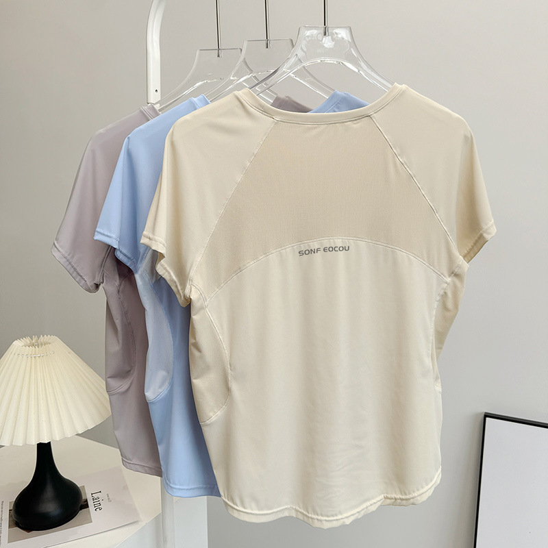 Plus-Size Sports Top for Women, Loose Fit, Slimming, Quick-Dry T-Shirt, Short-Sleeve Cover-Up for Running, Fitness, Yoga, Summer Plus-Size Sports Top for Women, Loose Fit, Slimming, Quick-Dry T-Shirt, Short-Sleeve Cover-Up for Running, Fitness, Yoga, Summer