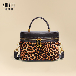 2025��Ƥ�Rë������Ӱ����yС����С���ٴ�μ�б��Ů�������ٴ�