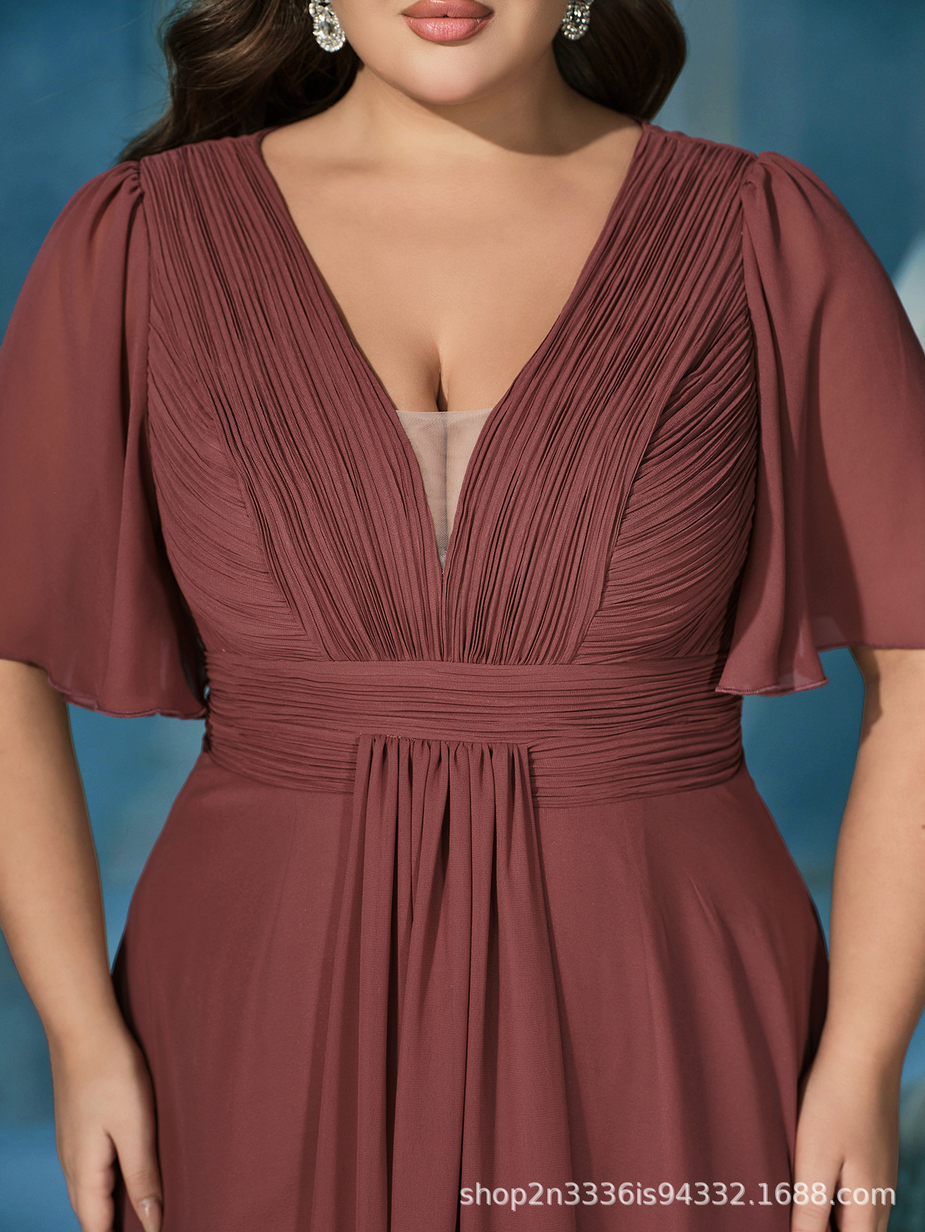 2024 nuevo tamaño transfronterizo V-collar chiffon vestido de dama de honor colgante vestido de lujo ligero