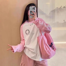 现货十字架25早秋新款美式复古梵文印花撞色插肩网红同款长袖T恤