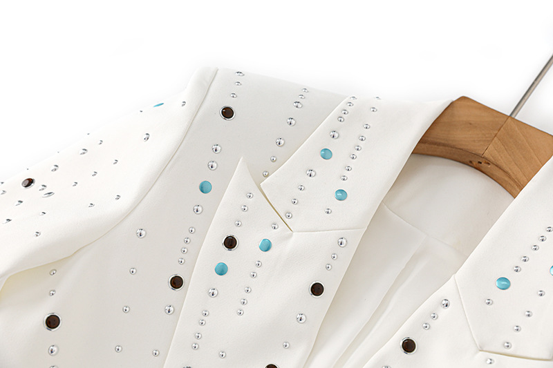 Abbigliamento da donna, giacca da abito piccola a maniche lunghe, a tinta unita, con un bottone, colore bianco diamante caldo, vestibilità attillata, temperamento autunnale precoce_voghion.com