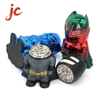 跨境新品蝙蝠侠磨烟器卡通造型三层锌合金塑料研磨器烟具grinder