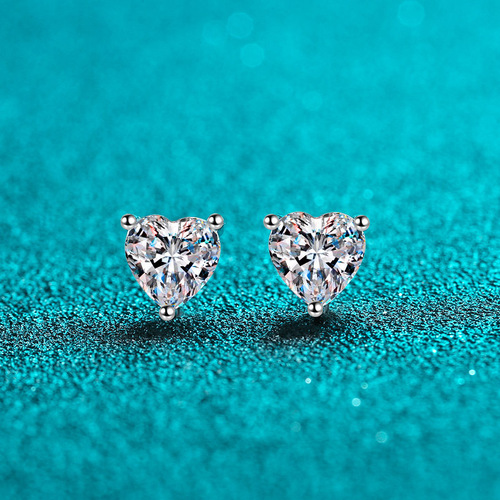 925 silver earrings for women, heart-shaped moissanite simple earrings plated with pt950 gold, gift for girlfriend and best friend, manufacturer wholesale