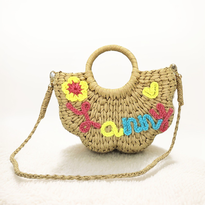 Straw woven summer purse