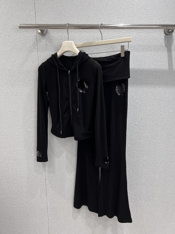 2025早秋新款Cho南油工厂美式甜辣运动风烫钻拉链外套+喇叭休闲裤|undefined
