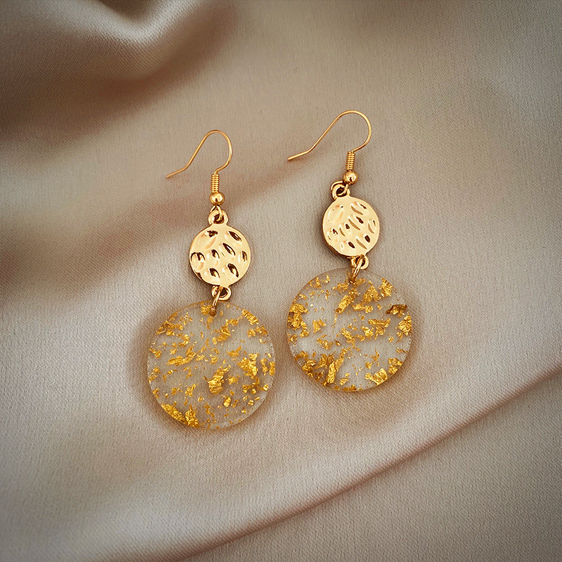 Pendientes de perlas, pendientes de estilo caliente, lujo ligero, pendientes simples de celebridades de Internet, accesorios de Yiwu, venta al por mayor