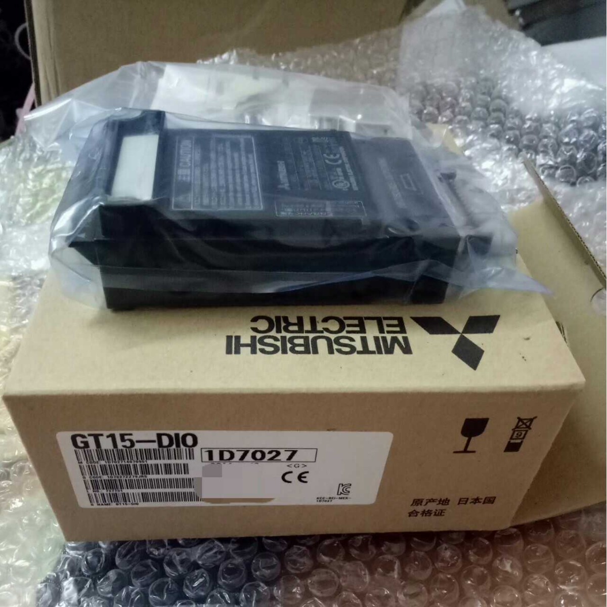 原装三菱触摸屏GT2708-VTBD 价格优惠 议价出售