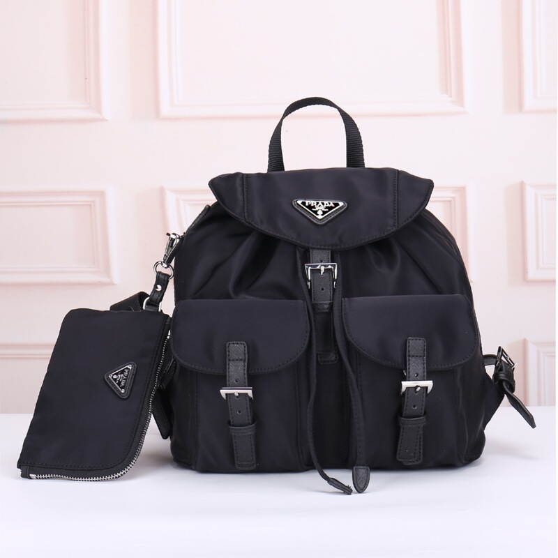 P brand's new nylon backpack for women, large-capacity, casual and versatile commuter bag
