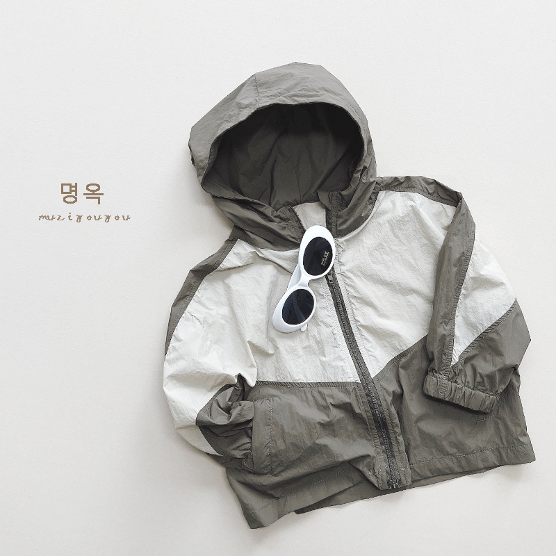 Ropa de protección solar a juego de color para niños de verano nuevos niños estilo coreano personalizado chaqueta con capucha japonesa ropa para niños