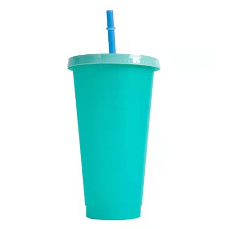 Ventas directas transfronterizas de plástico de 24oz en frío, taza que cambia de color, taza de paja de PP, cambio de color sensible a la temperatura, regalo promocional, se puede agregar logotipo