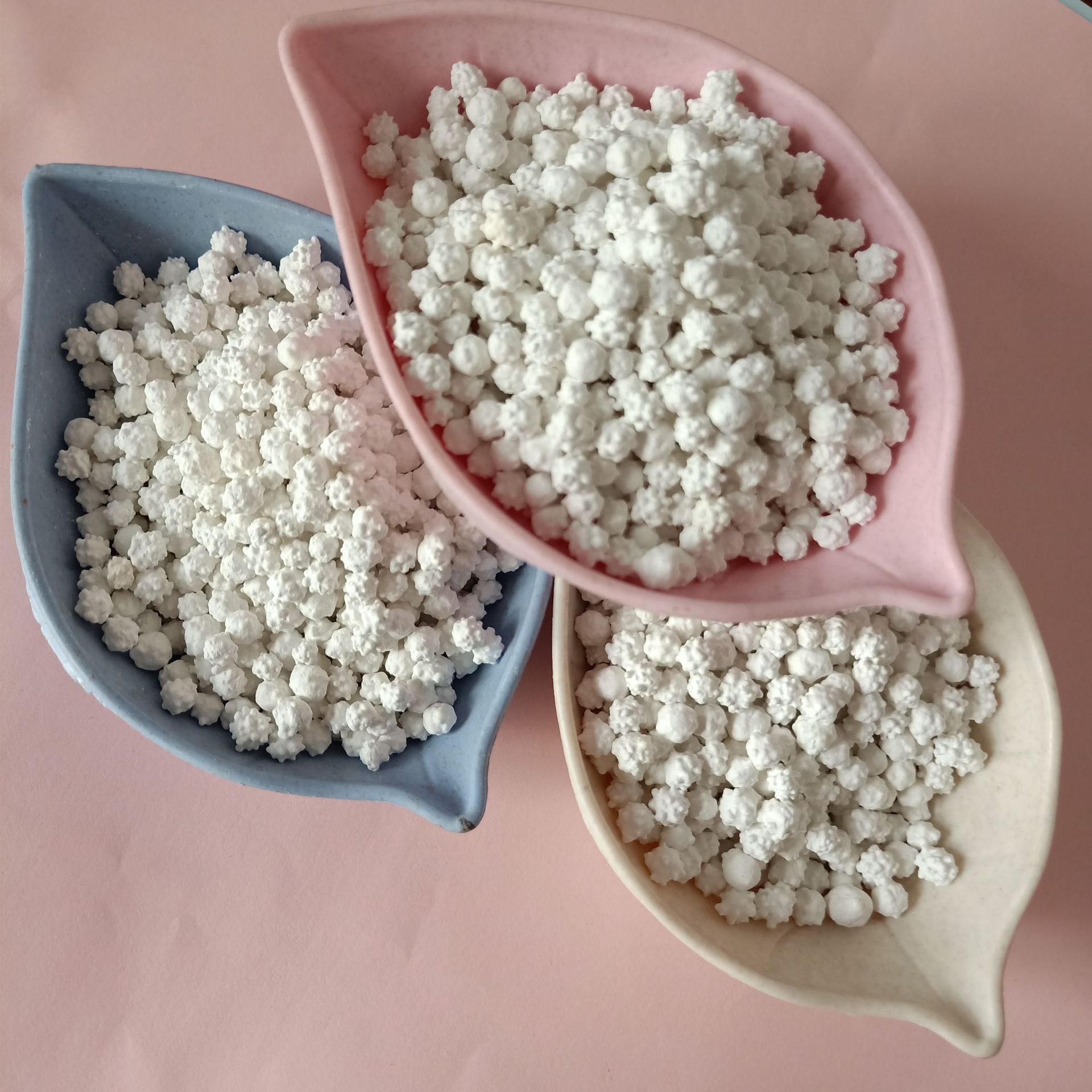 布石供应亚硫酸钙球 除余氯用亚硫酸钙球 花洒滤芯用亚硫酸钙球