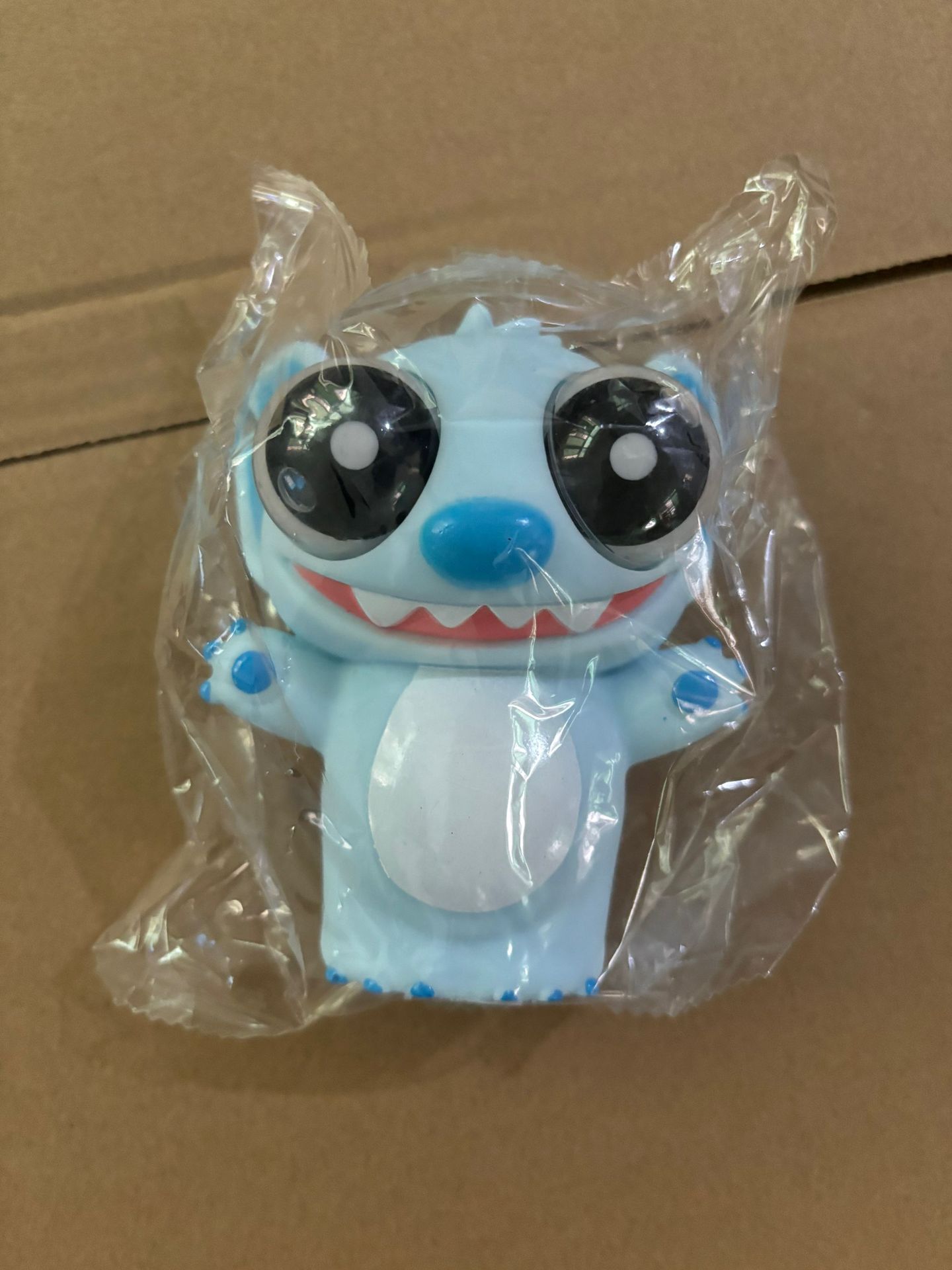 Creativo dragón de ojo pellizco juguete de descompresión extraña ventilación artefacto de descompresión juguete de muñeca de ojo pequeño dragón