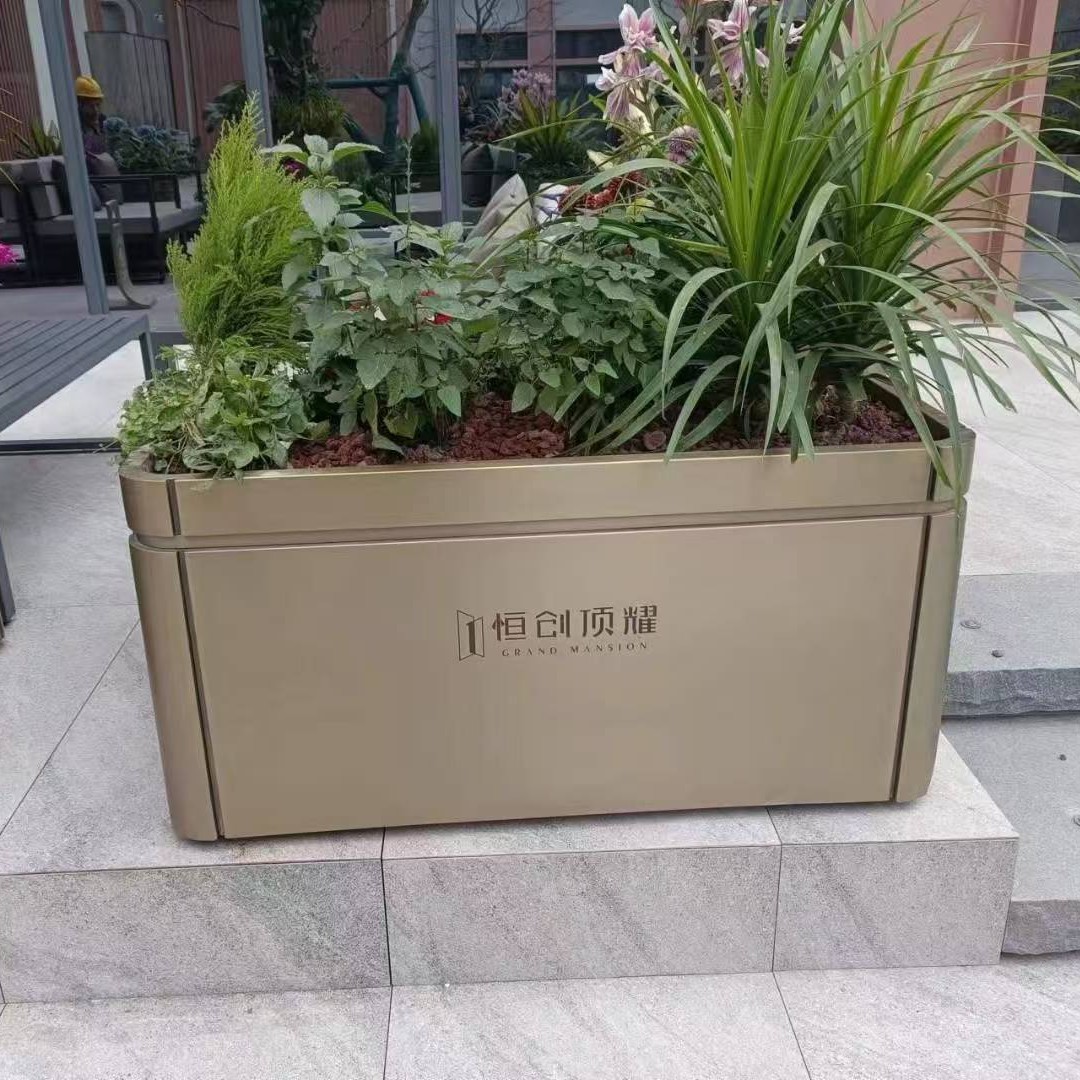 Caja de flores de balcón combinación de maceta de acero inoxidable terraza caja de plantación de tarjetas de escalones barandilla diseño gratuito caja de flores exclusiva