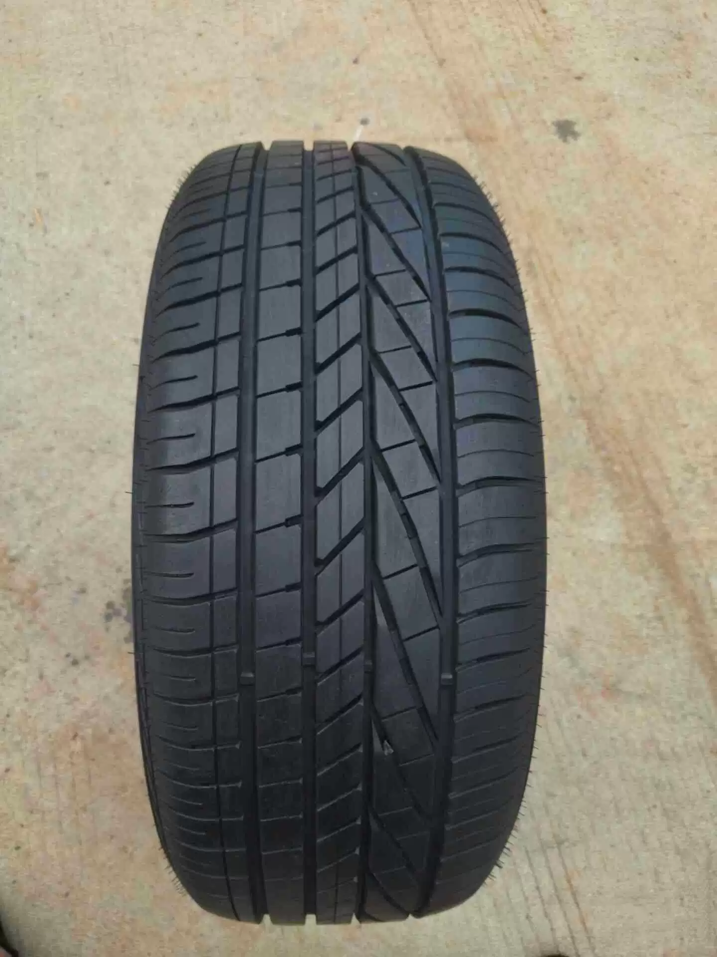 Б/у шина Goodyear 255/45R20 EXCELLENCE 101W AO Audi Rolls-Royce Ghost