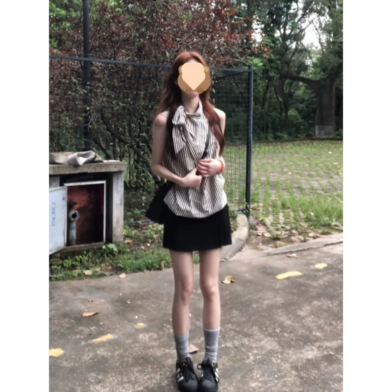 Женский топ без рукавов в полоску с французским бантом и черной юбкой трапециевидной формы с высокой талией, комплект из двух предметов
