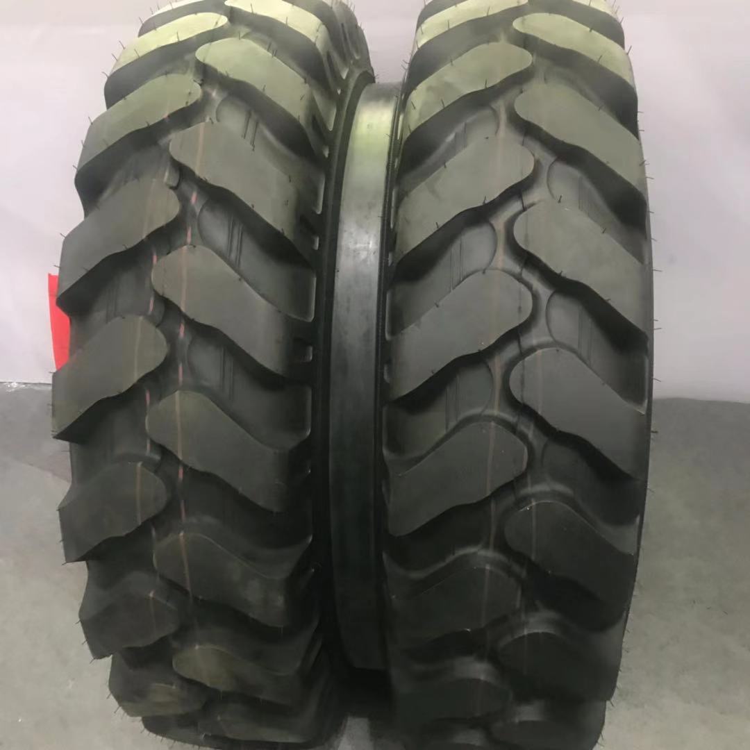 新源机械 挖机轮胎9.00-20 10.00-20 NHS轮式挖掘机尼龙轮胎