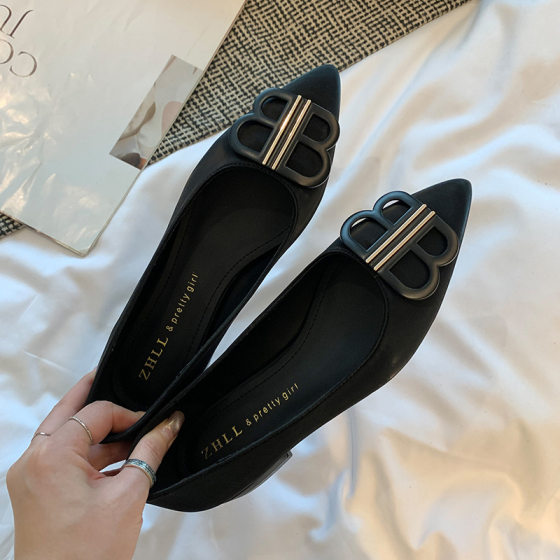 B2001-6 thick heel shoes women's shallow mouth pointed low heel women's ladle shoes widened and fattened plus size women's shoes 40-43
