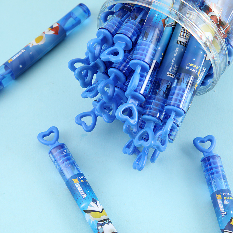 Superman mini amor burbuja barra de agua burbuja no puede soplar una variedad de juguetes para niños al aire libre burbuja de agua