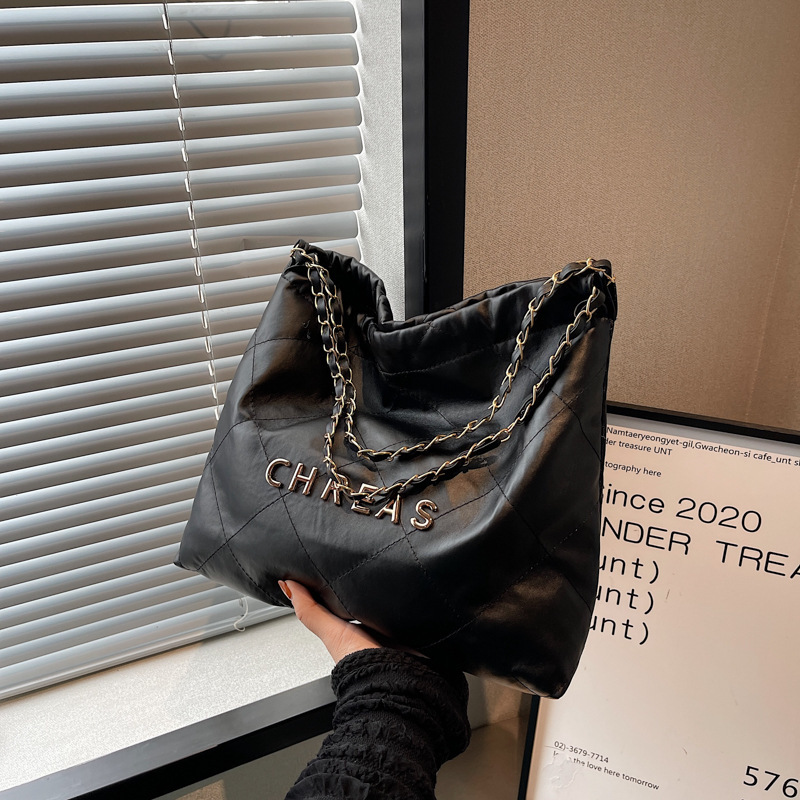Women's letter bag autumn 2022 new fashion rhombus chain bag casual Korean fashion embroidery thread shoulder underarm bag