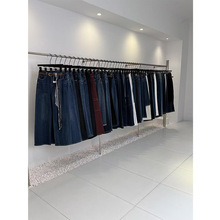 广州十三行沙河女装牛仔裤杂款批发品牌折扣女装尾货实体直播货源