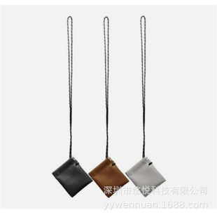 Cross-border New Automatic Closure Leather Headphone Storage Bag Hanging Neck Anti-lost Pieces Bluetooth Headset Hanging Bag