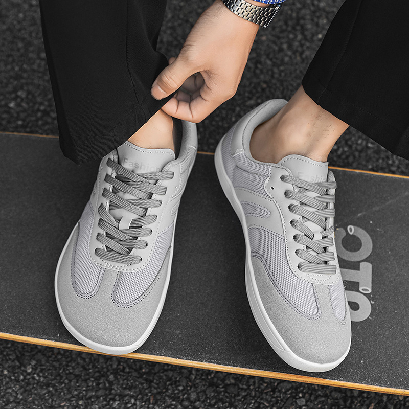 Nieuwe, lichtgewicht outdoor sportschoenen voor heren met brede neus, open tenen en zachte zool, mesh en brede leest, Forrest-stijl._voghion.com