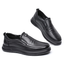 2026春季新款耐磨男士休闲皮鞋软底软面一脚蹬中老年鞋套脚爸爸鞋