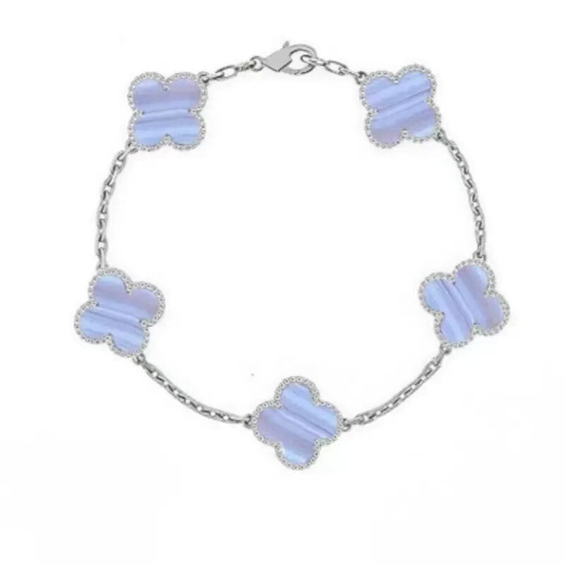Cross-Border Live Broadcast Thin Flower Four-Leaf Clover Five-Flower Bracelet Natural Purple Chalcedony Striped 18K Rose Gold Single Flower Necklace Cnc Cross-Border Live Broadcast Thin Flower Four-Leaf Clover Five-Flower Bracelet Natural Purple Chalcedony Striped 18K Rose Gold Single Flower Necklace Cnc
