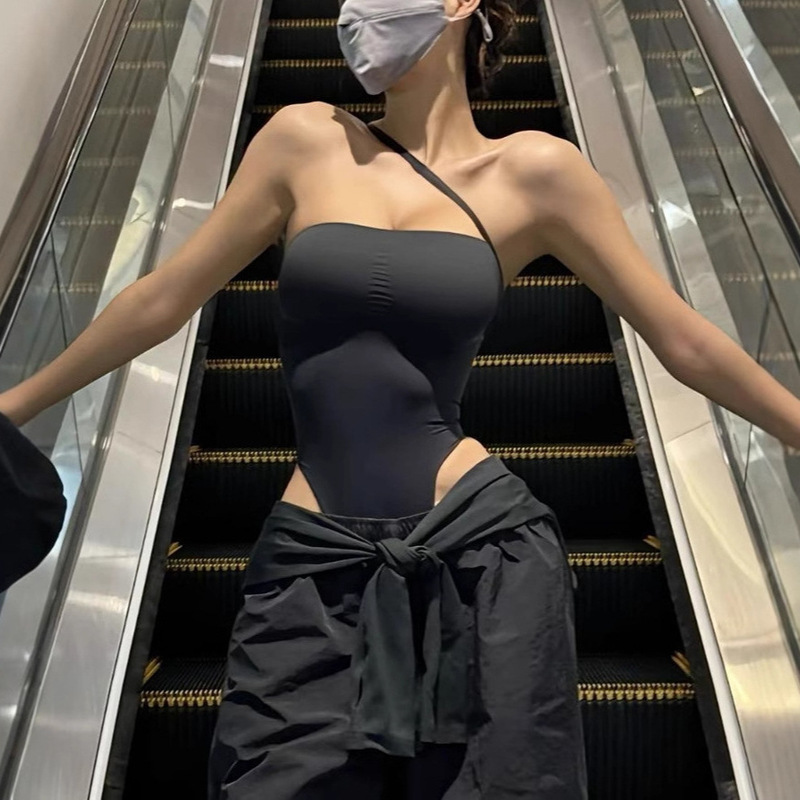 Jin Jie's New Style Camisole Shapewear Bodysuit, Seamless, Breathable, Sexy, High-Elastic Bodysuit with Detachable Shoulder Straps