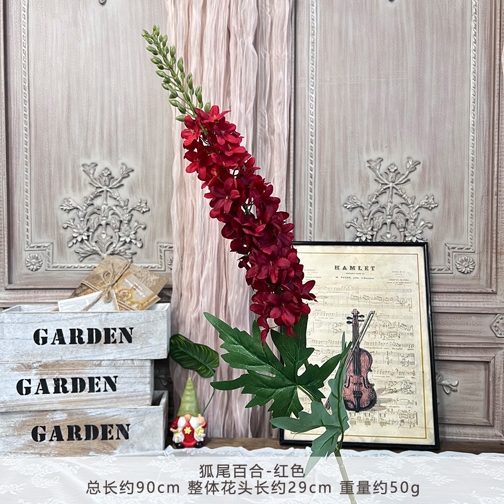Wp-foxtail lily-red
