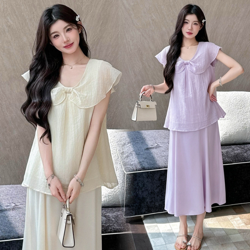 Trendy and High-End Summer Maternity Wear: Bow-Knot Maternity Top + Suspender Dress, Age-Reducing and Slimming Maternity Set Trendy and High-End Summer Maternity Wear: Bow-Knot Maternity Top + Suspender Dress, Age-Reducing and Slimming Maternity Set