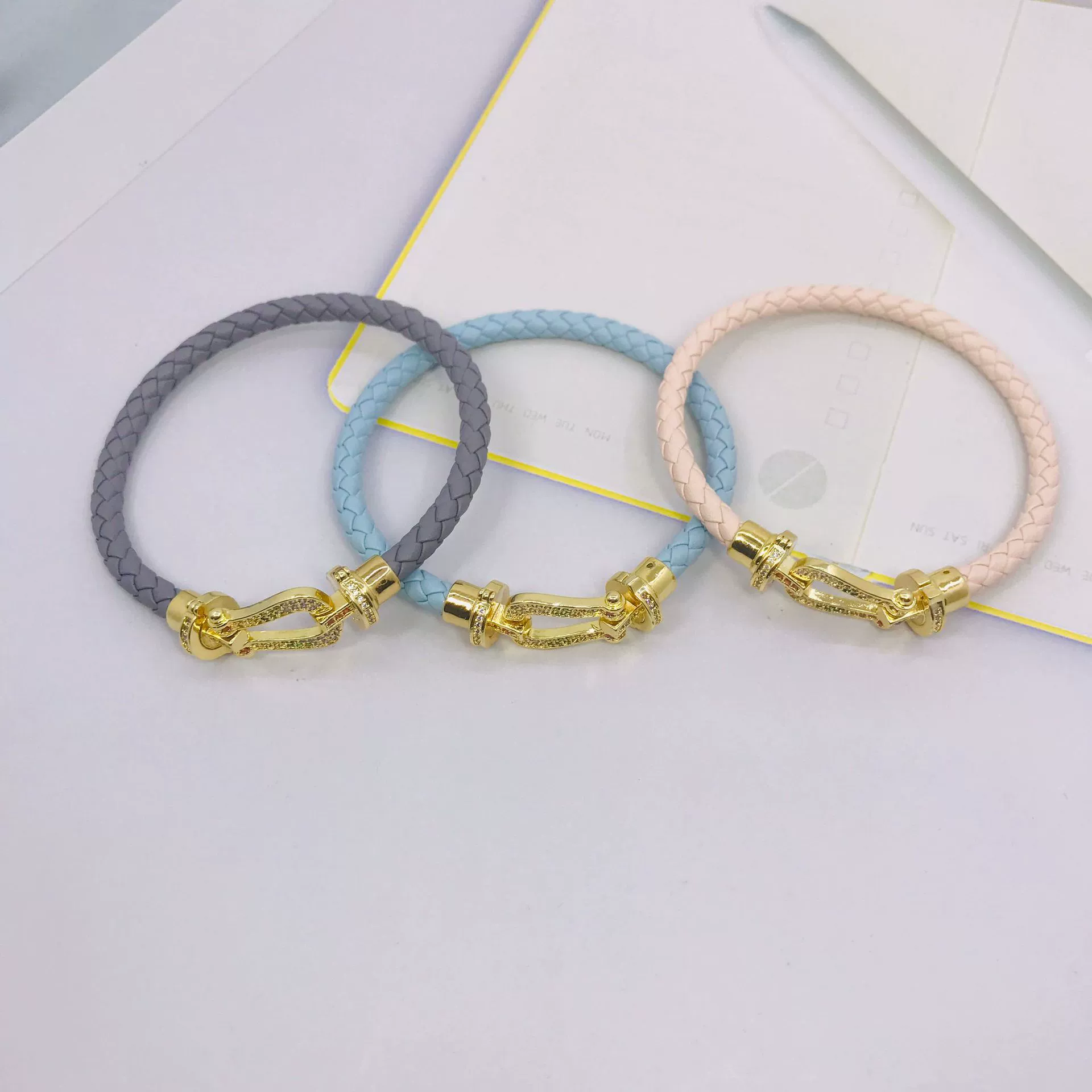 Небольшая оптовая продажа европейских и американских моделей N больших бриллиантов того же браслета моды классический любовный браслет подковообразная пряжка браслет большой размер