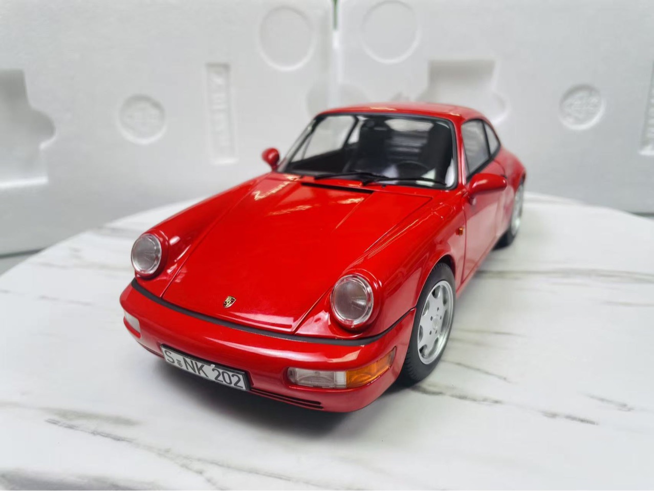 NOREV 1/18 Porsche 911 (964) Diecast